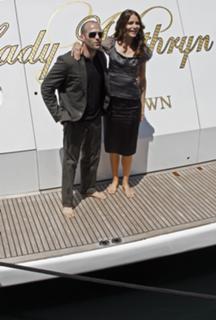 Saffron Burrows feet photo thumbnail
