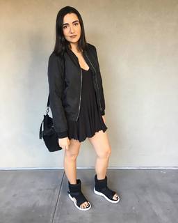 Safiya Nygaard feet photo 9