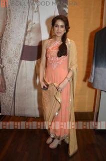 Sagarika Ghatge feet photo 6