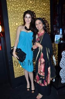 Sagarika Ghatge feet photo 8