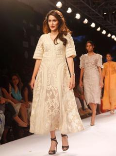Sagarika Ghatge feet photo 6