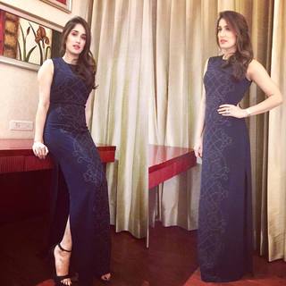 Sagarika Ghatge feet photo 17