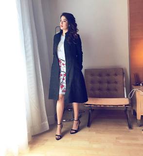 Sagarika Ghatge feet photo 9