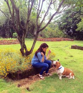 Sagarika Ghatge feet photo 3