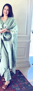 Sagarika Ghatge feet photo 4