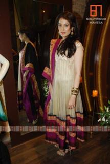 Sagarika Ghatge feet photo 20