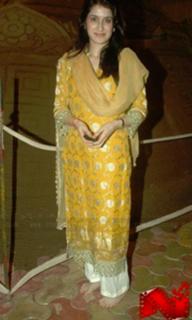 Sagarika Ghatge feet photo 13