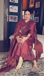 Sagarika Ghatge feet photo 4