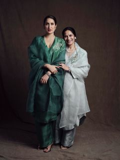 Sagarika Ghatge feet photo 13