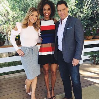 Sage Steele feet photo thumbnail