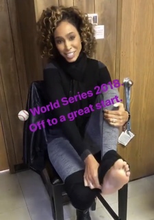Sage Steele feet photo thumbnail