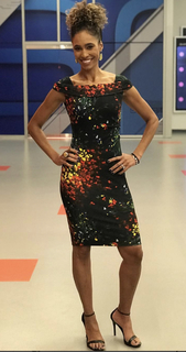 Sage Steele feet photo thumbnail