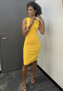 Sage Steele feet photo thumbnail
