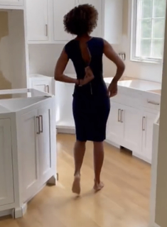 Sage Steele feet photo thumbnail