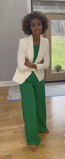 Sage Steele feet photo thumbnail