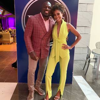 Sage Steele feet photo thumbnail