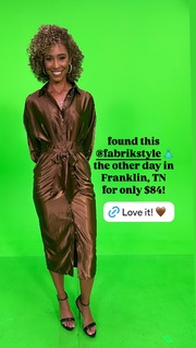 Sage Steele feet photo thumbnail