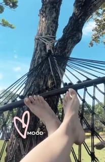 Sahiba Bali feet photo 3