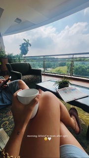 Sahiba Bali feet photo 18