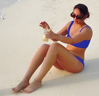 Sahiba Bali feet photo 3