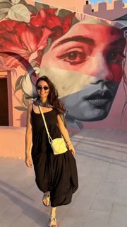 Sahiba Bali feet photo 19
