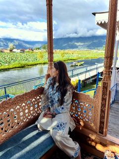 Sahiba Bali feet photo 17