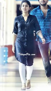 Sai Pallavi feet photo thumbnail