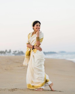Sai Pallavi feet photo thumbnail