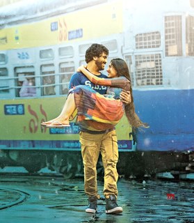 Sai Pallavi feet photo thumbnail