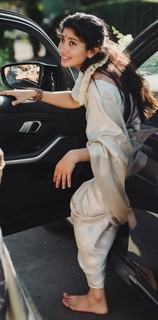 Sai Pallavi feet photo thumbnail