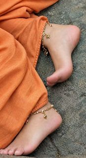 Sai Pallavi feet photo 1