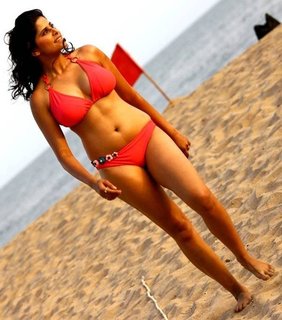 Sai Tamhankar feet photo 15