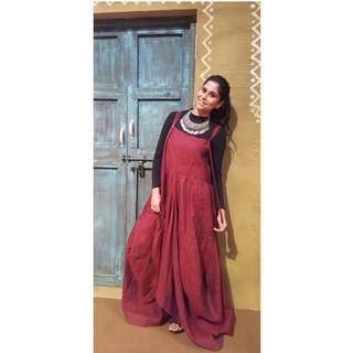 Sai Tamhankar feet photo 16