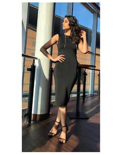 Sai Tamhankar feet photo 7