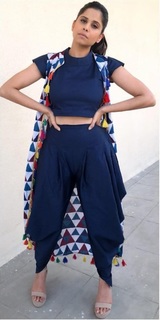 Sai Tamhankar feet photo 7
