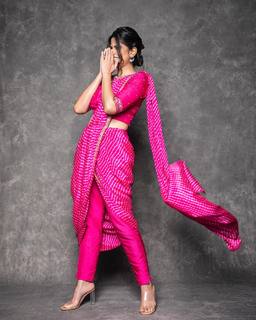 Sai Tamhankar feet photo 19