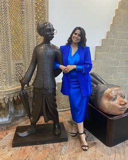 Sai Tamhankar feet photo 16