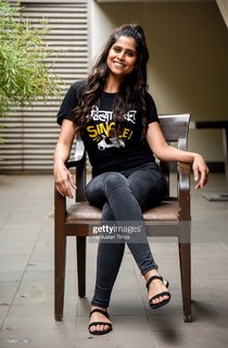 Sai Tamhankar feet photo 8