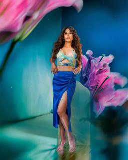 Sai Tamhankar feet photo 17