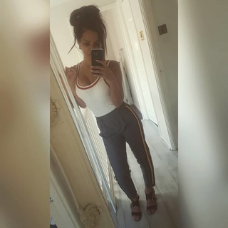Saira Choudhry feet photo 4