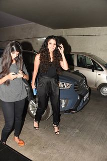 Saiyami Kher feet photo 9