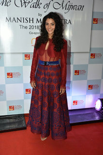Saiyami Kher feet photo 19