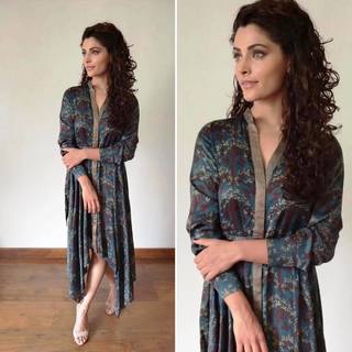 Saiyami Kher feet photo 2