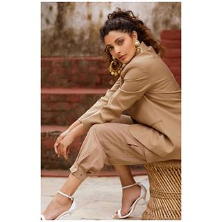 Saiyami Kher feet photo 13