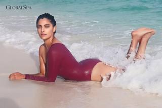 Saiyami Kher feet photo 3