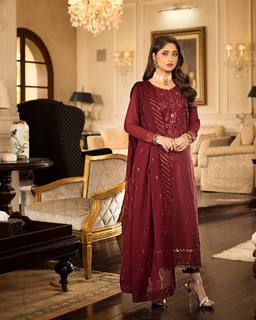 Sajal Ali feet photo thumbnail