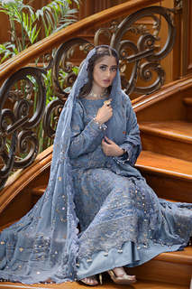 Sajal Ali feet photo thumbnail