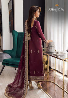 Sajal Ali feet photo thumbnail