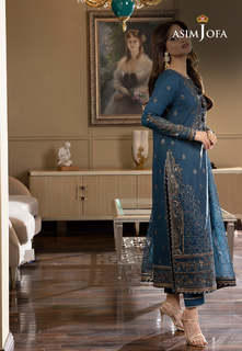 Sajal Ali feet photo thumbnail