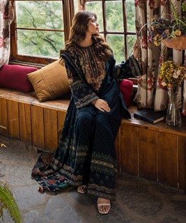 Sajal Ali feet photo thumbnail